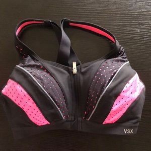 VSX Sport bra 32C Victoria’s Secret